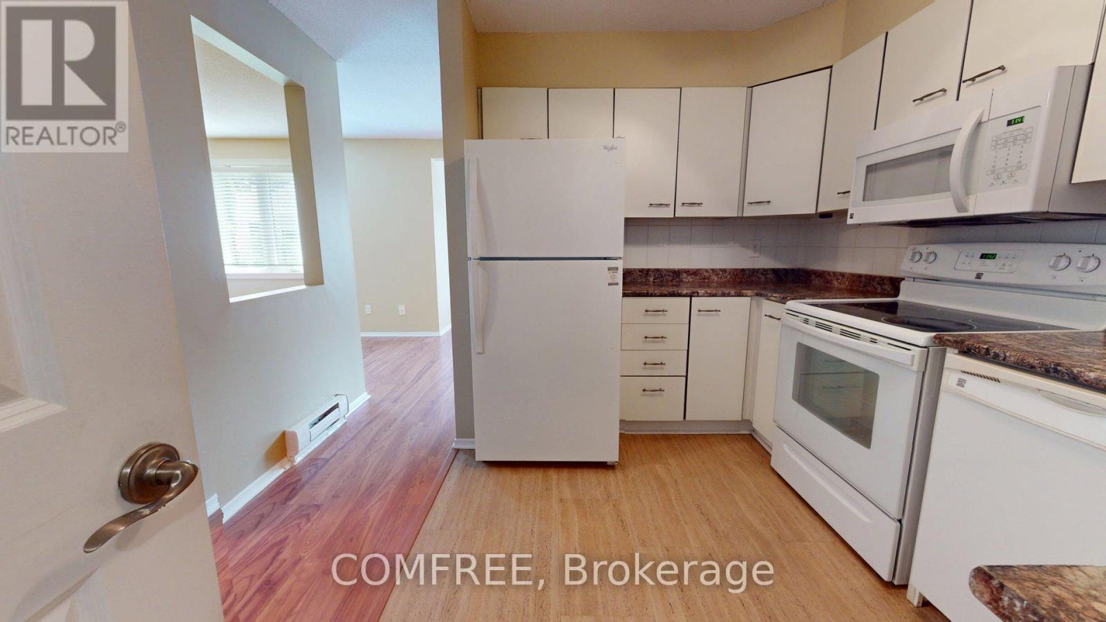 Photo 8 of 4 4 Waterfall Lane, Ottawa ON