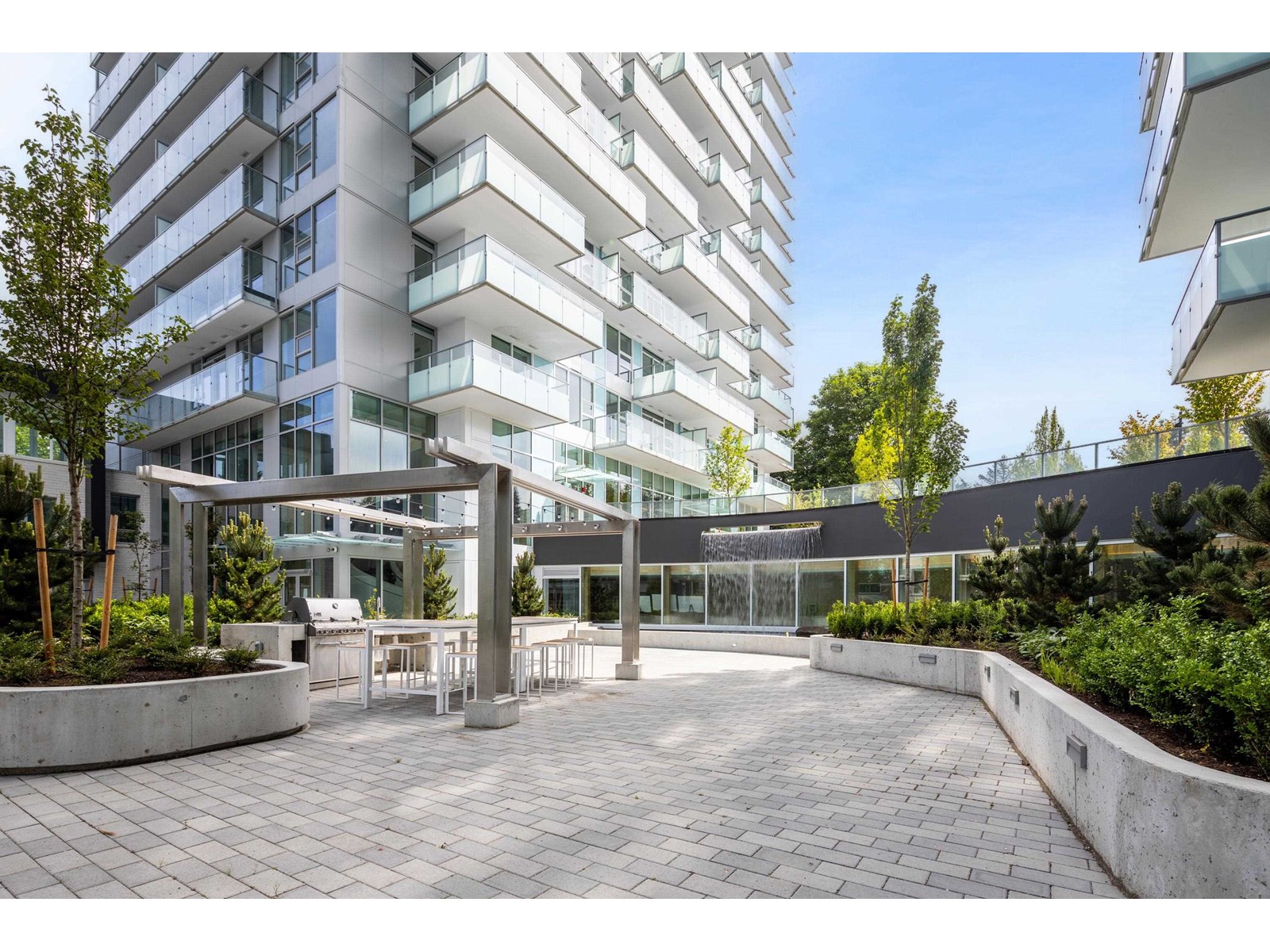Photo 3 of 2810 13768 100 Avenue, Surrey BC