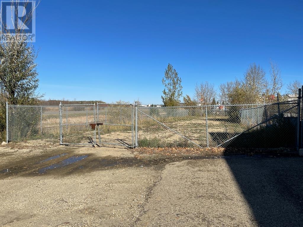 Photo 5 of 9 4000 Landry Avenue, Rural Red Deer County AB