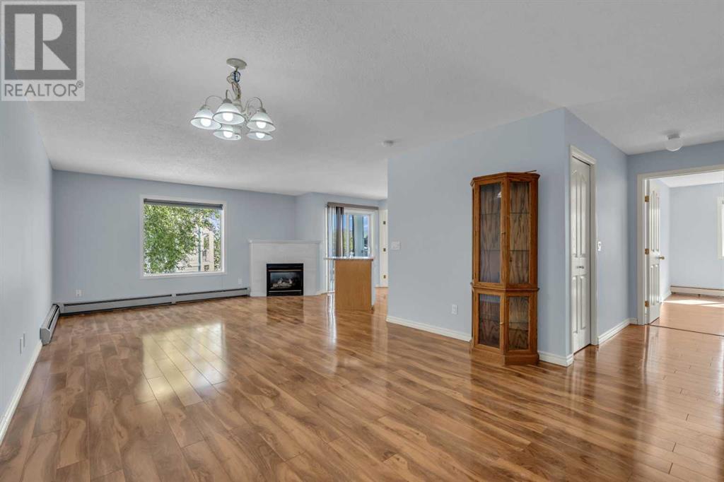 Single Family House for Sale in   Valleyview Park SE Dover Calgary 