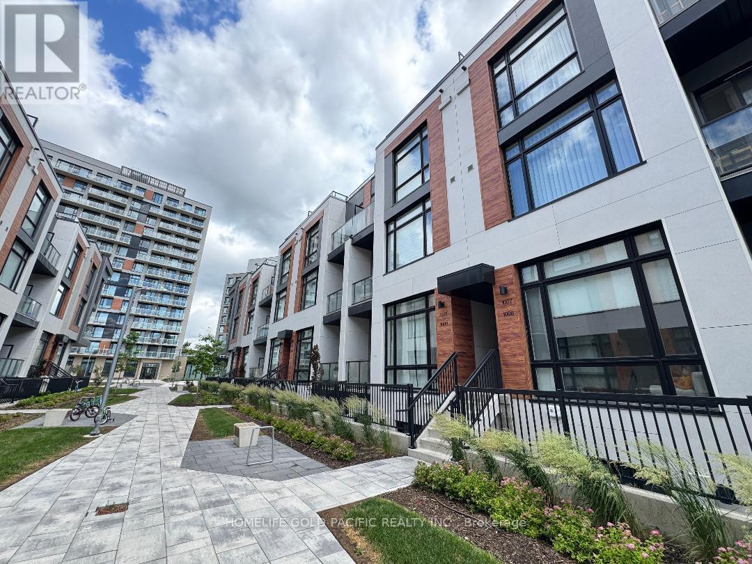 Photo 2 of 1009 14 David Eyer Road, Richmond Hill ON