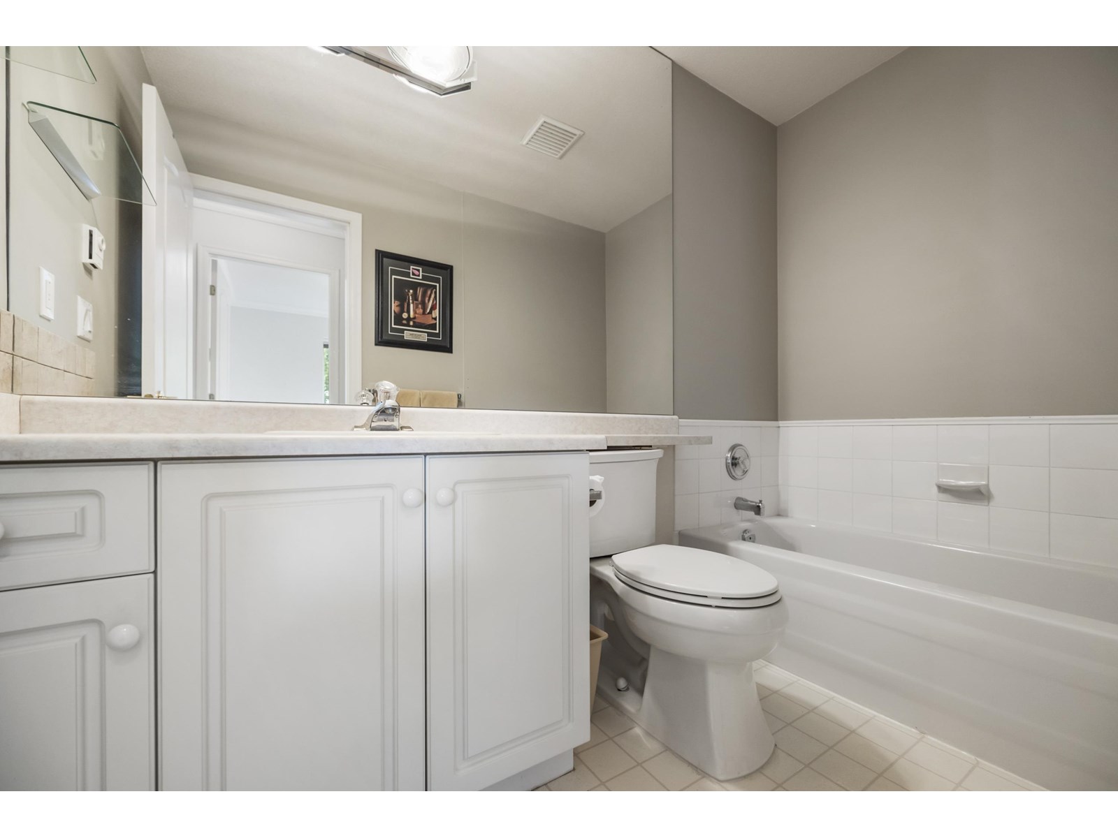 Photo 19 of 403 20200 54 A Avenue, Langley BC