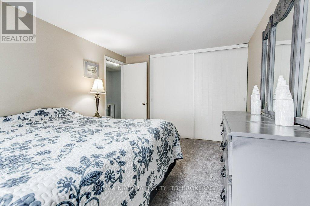 Photo 23 of 7 4230 Meadowvale Drive, Niagara Falls ON