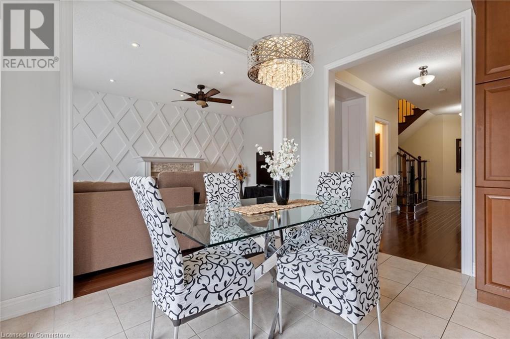 Photo 12 of 22 Interlacken Drive, Brampton ON