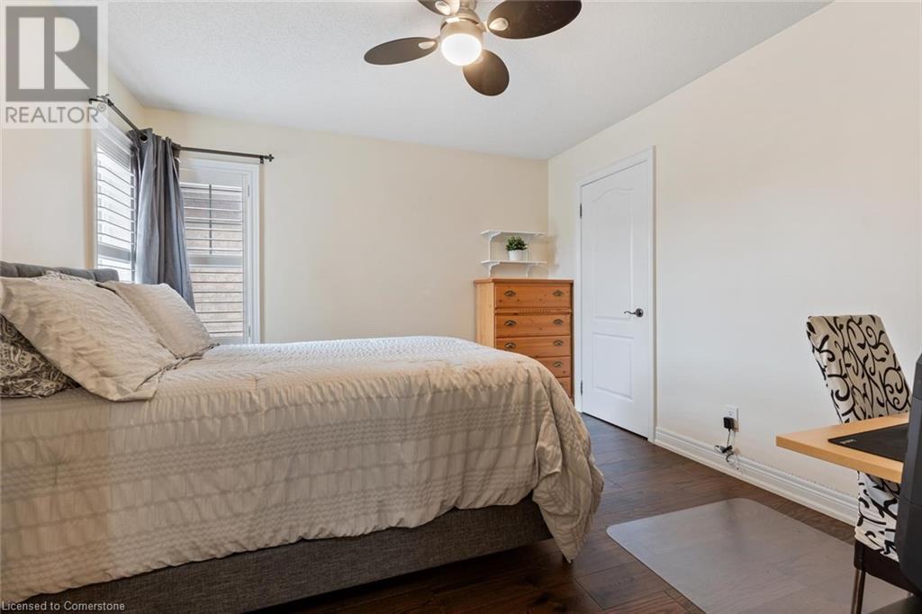Photo 23 of 22 Interlacken Drive, Brampton ON