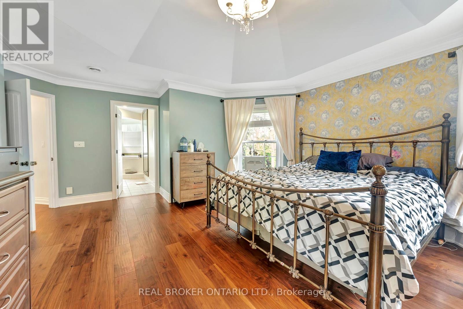 Photo 34 of 17 Lee Arn Court, Norfolk ON