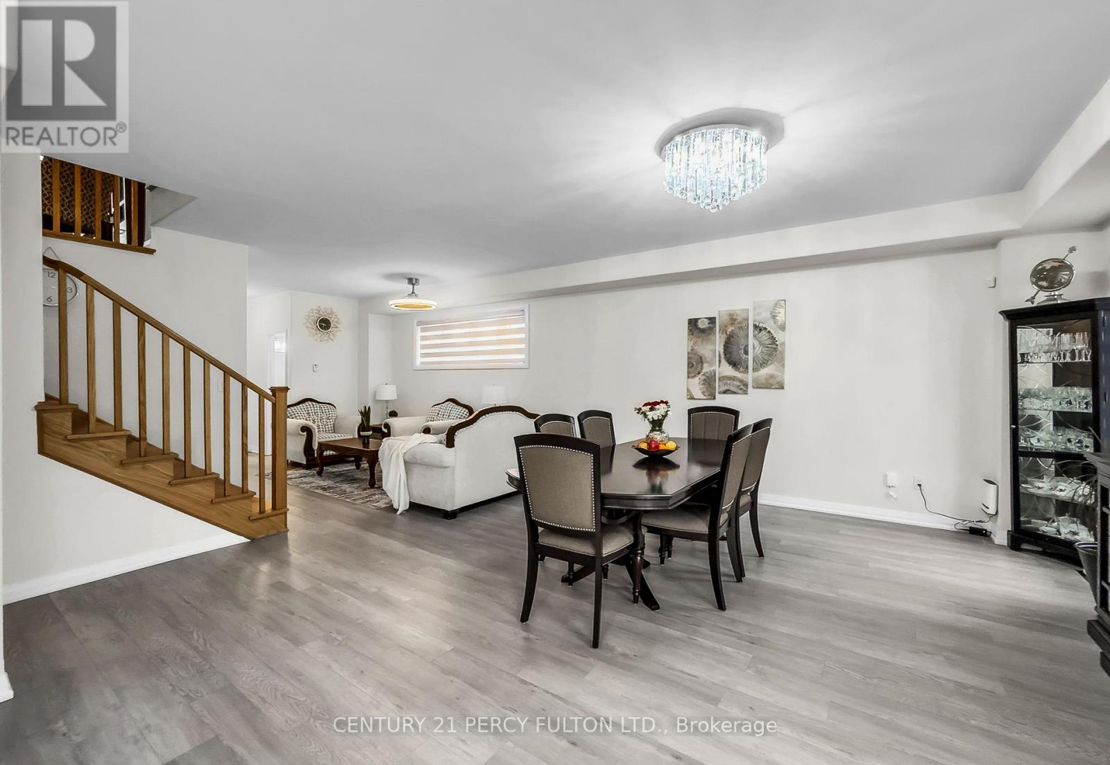 Photo 13 of 302 Cullen Trail, Peterborough North ON