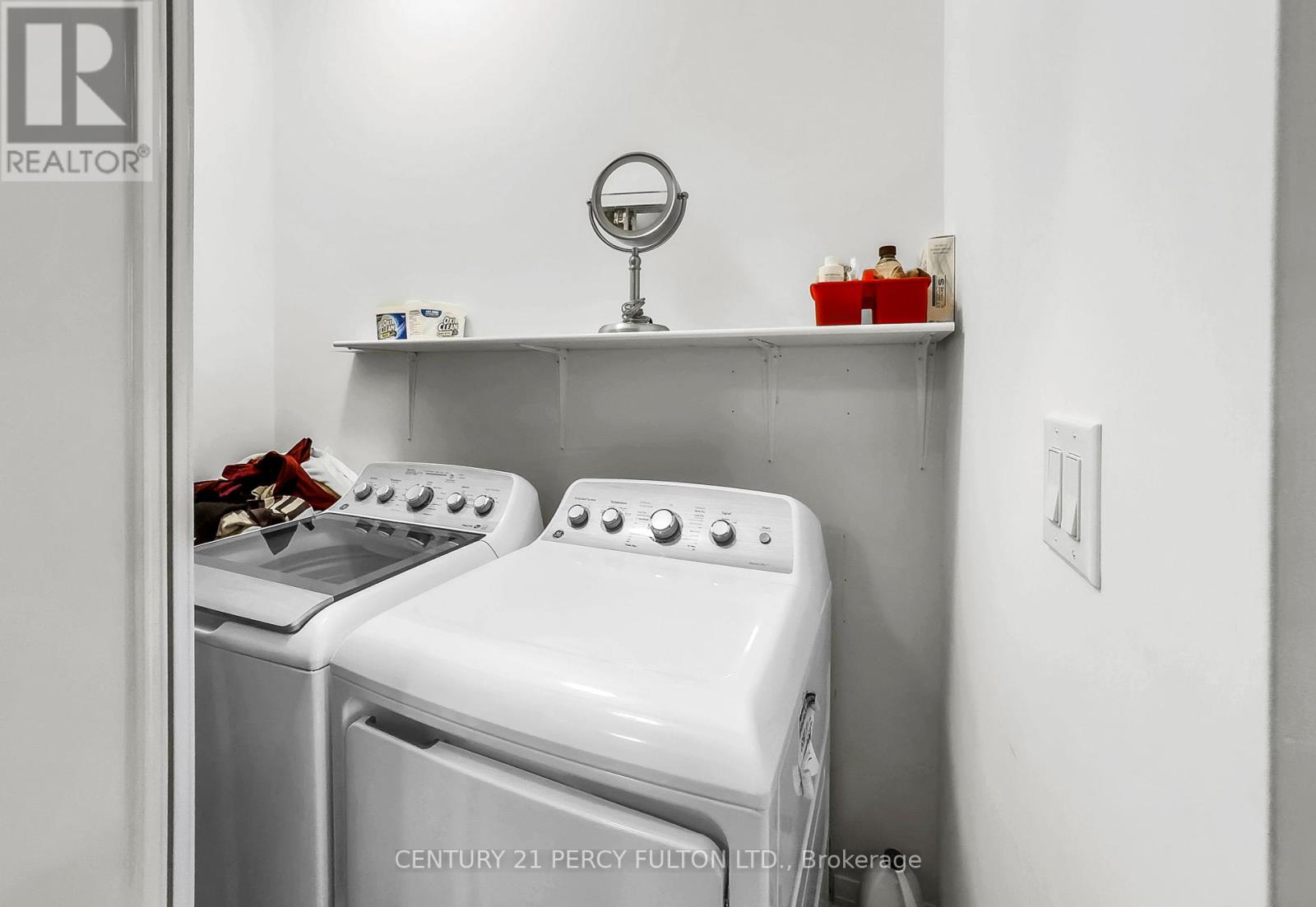 Photo 36 of 302 Cullen Trail, Peterborough North ON