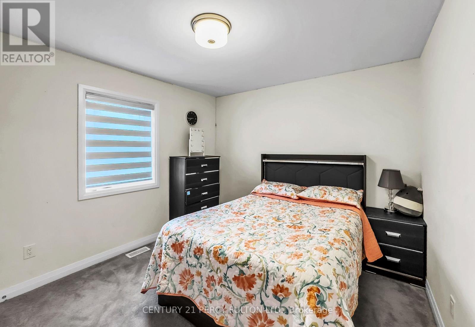 Photo 25 of 302 Cullen Trail, Peterborough North ON