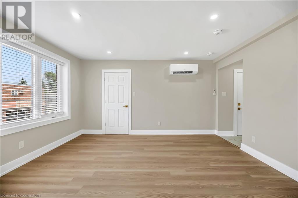 Photo 10 of 1466 Main Street E Unit Upper 1, Hamilton ON