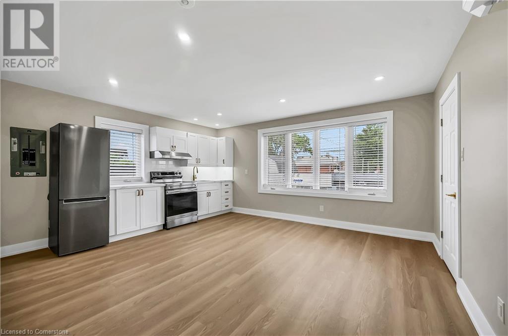 Photo 14 of 1466 Main Street E Unit Upper 1, Hamilton ON