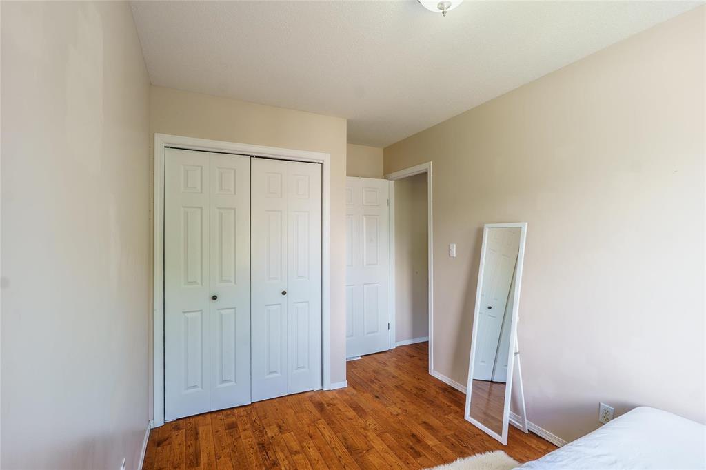 Photo 7 of 261 Midwinter Avenue, Winnipeg MB