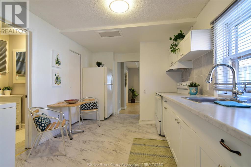 Photo 12 of 494 Church Street, Windsor ON