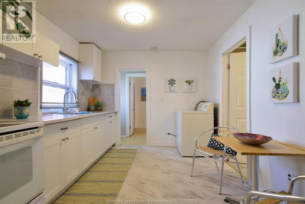 Photo 13 of 494 Church Street, Windsor ON