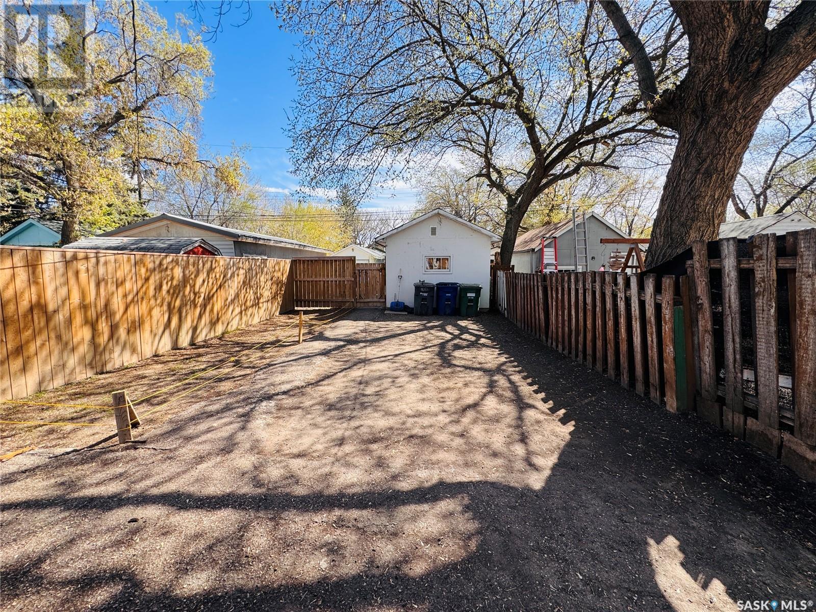 Single Family House for Sale in  E AVENUE N Saskatoon 