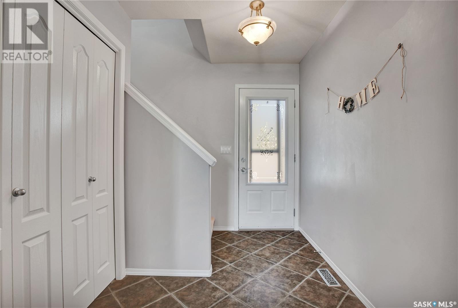 Single Family House 2 Level for Sale in   Heritage GREEN Saskatoon 