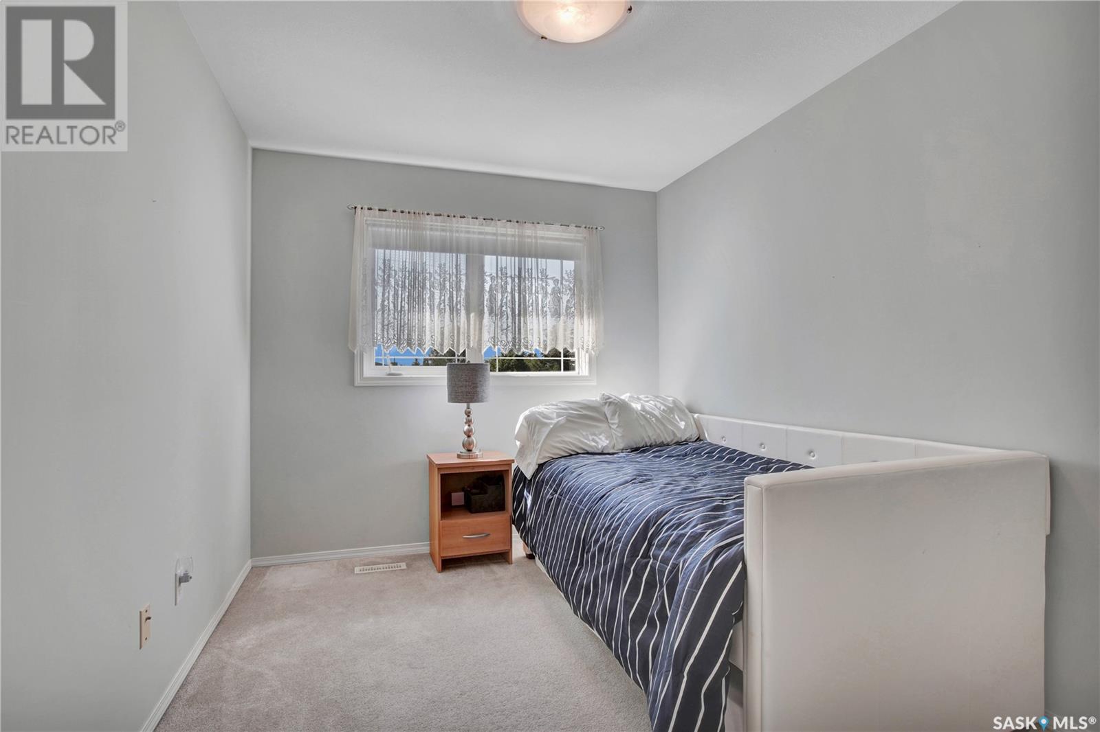 Single Family House 2 Level for Sale in   Heritage GREEN Saskatoon 