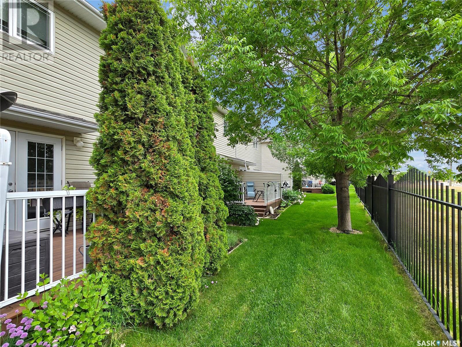Single Family House 2 Level for Sale in   Heritage GREEN Saskatoon 