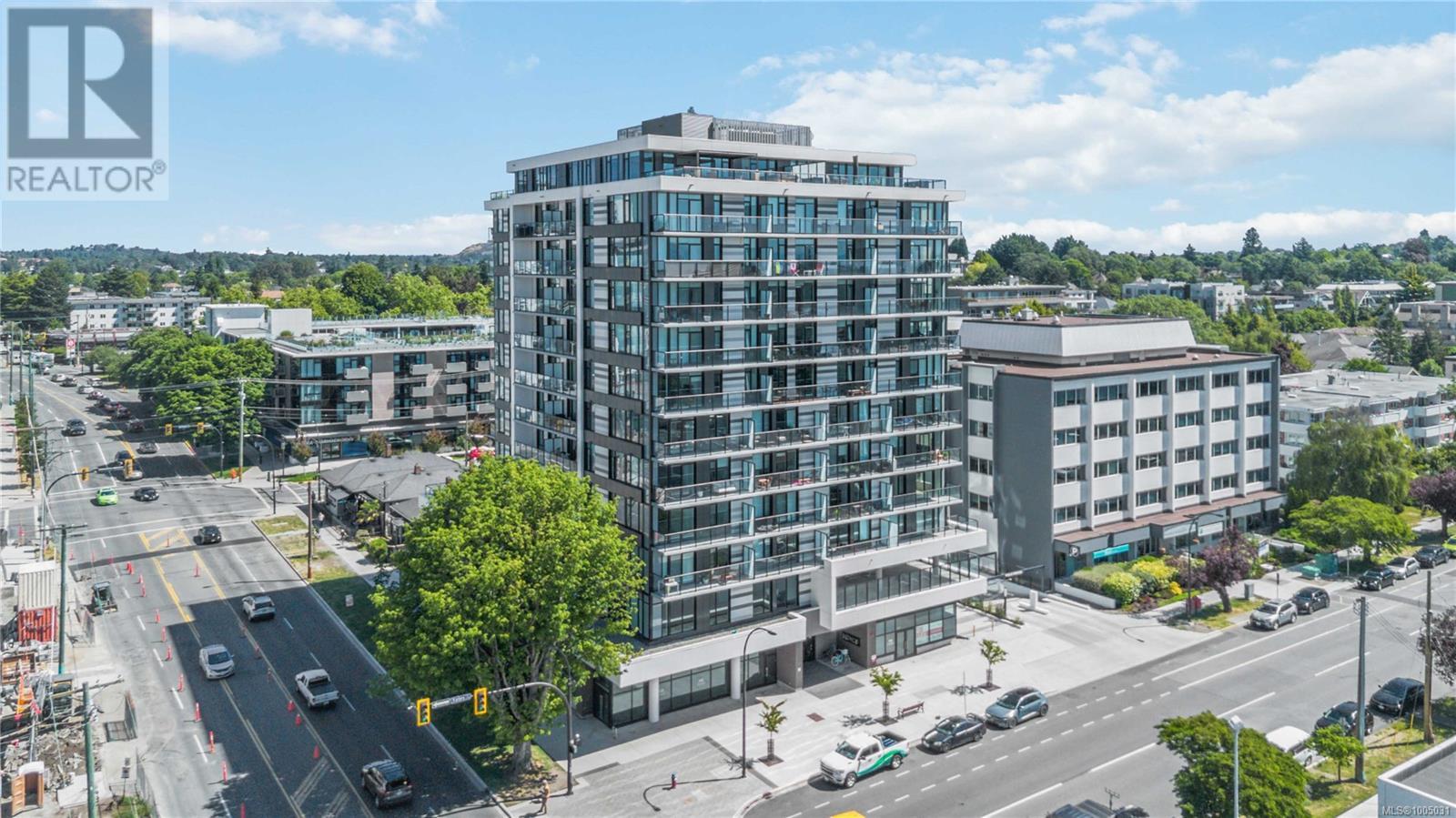 Photo 10 of 303 1100 Yates St, Victoria BC