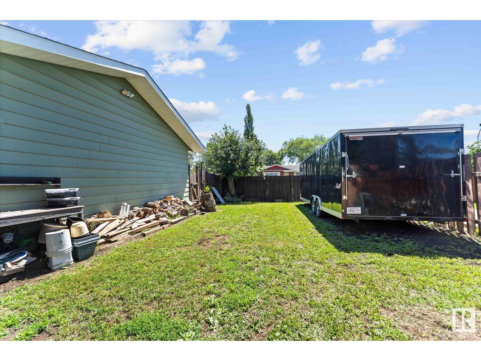 Photo 39 of 2137 85 St Nw, Edmonton AB