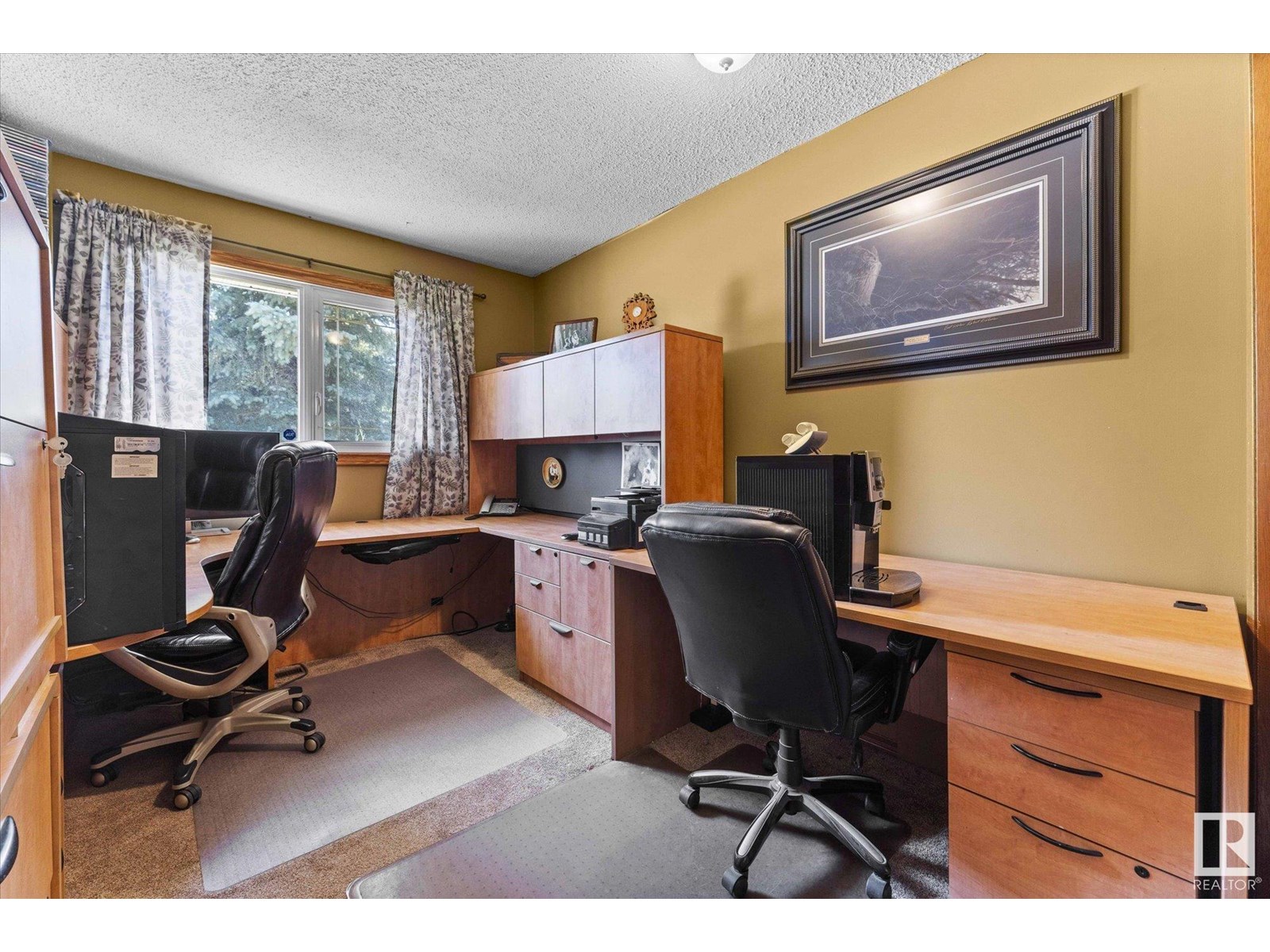 Photo 21 of 2137 85 St Nw, Edmonton AB