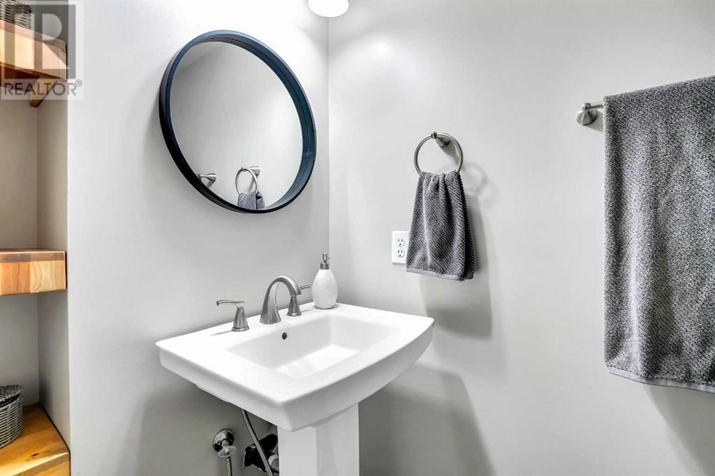 Single Family House 4 Level for Sale in  Coventry Place NE Coventry Hills Calgary 