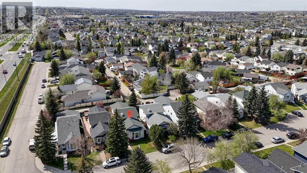 Single Family House 4 Level for Sale in  Coventry Place NE Coventry Hills Calgary 