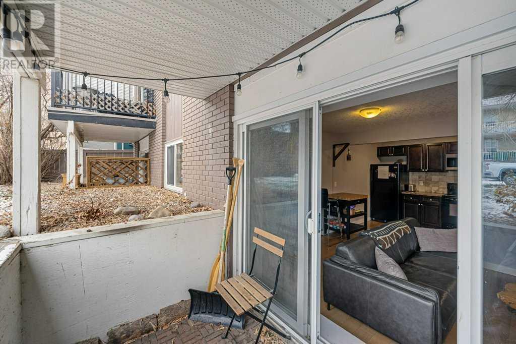 Single Family House Low rise for Sale in    Avenue SW Mission Calgary 