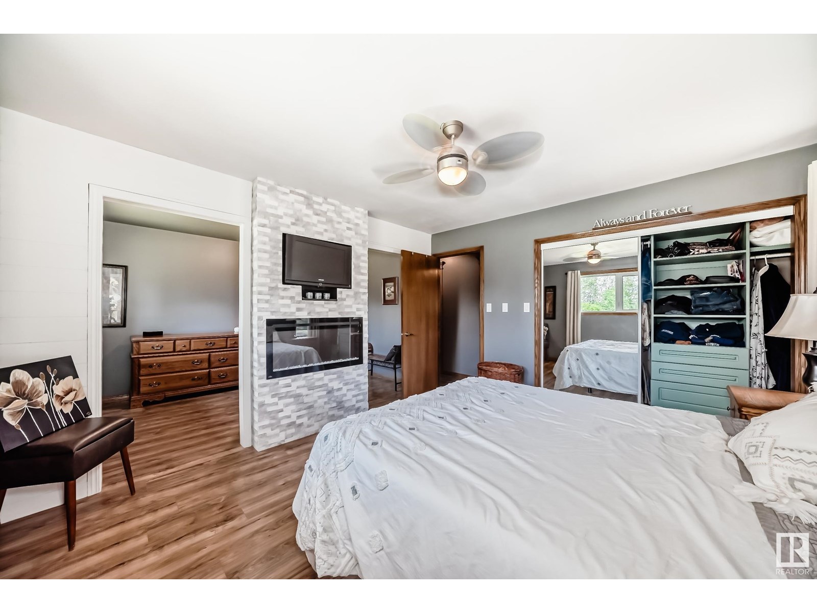 Photo 29 of 18403 25 St Ne, Edmonton AB