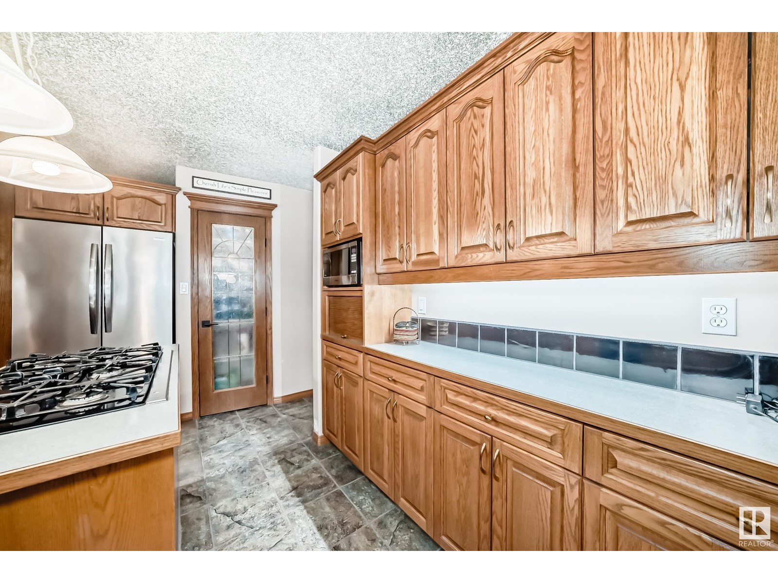 Photo 6 of 18403 25 St Ne, Edmonton AB