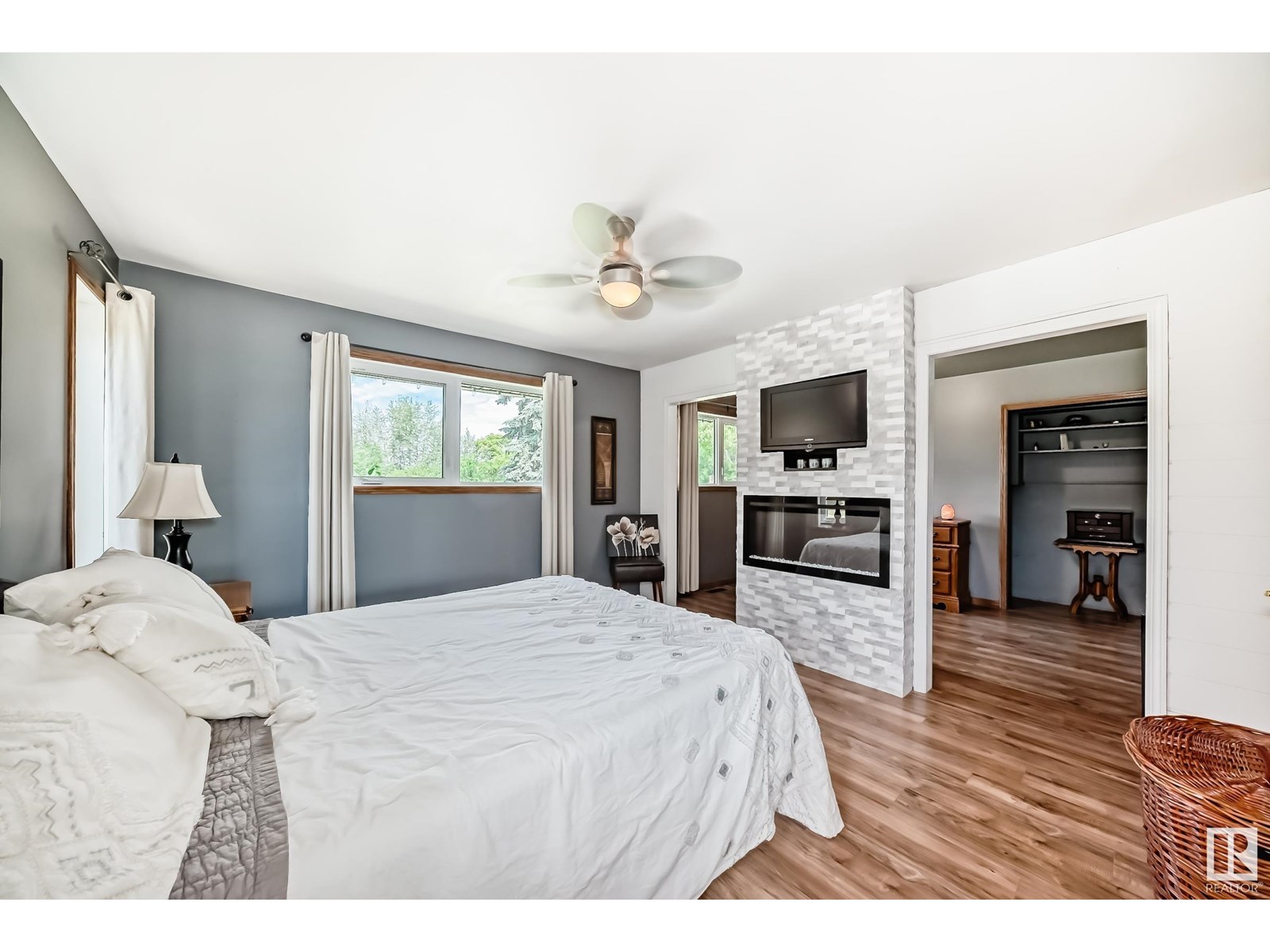 Photo 30 of 18403 25 St Ne, Edmonton AB