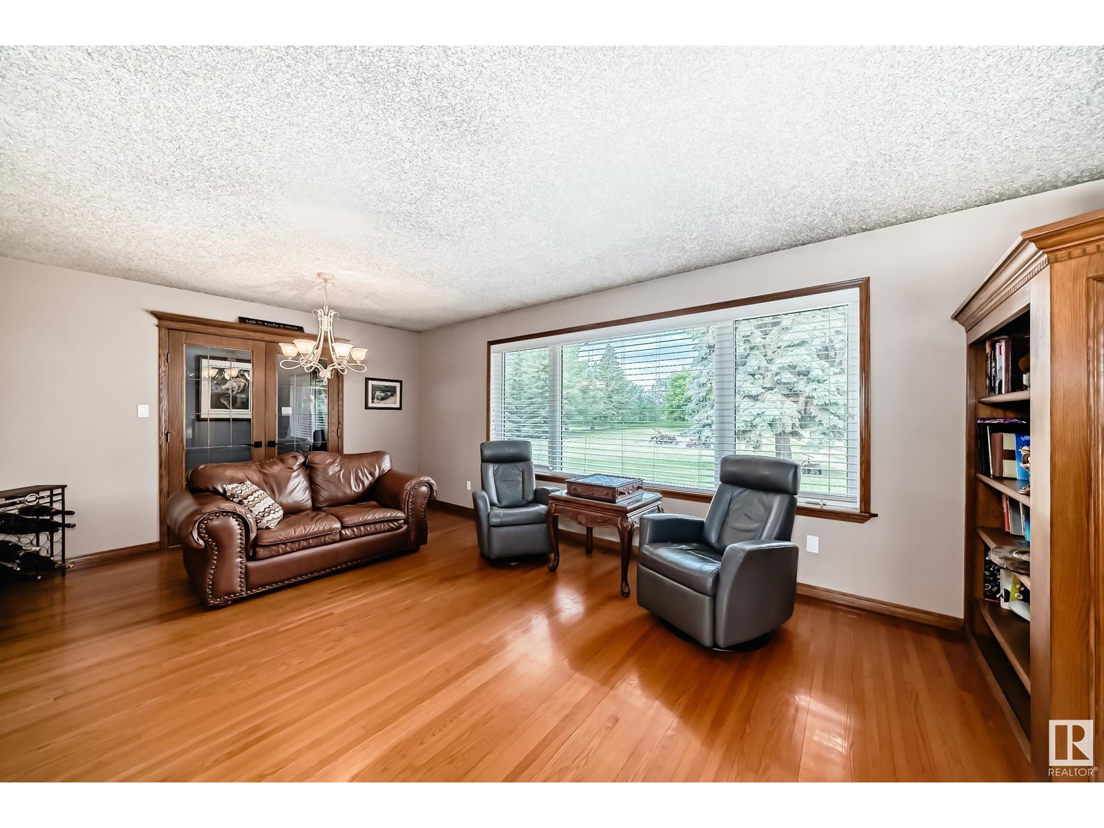 Photo 20 of 18403 25 St Ne, Edmonton AB