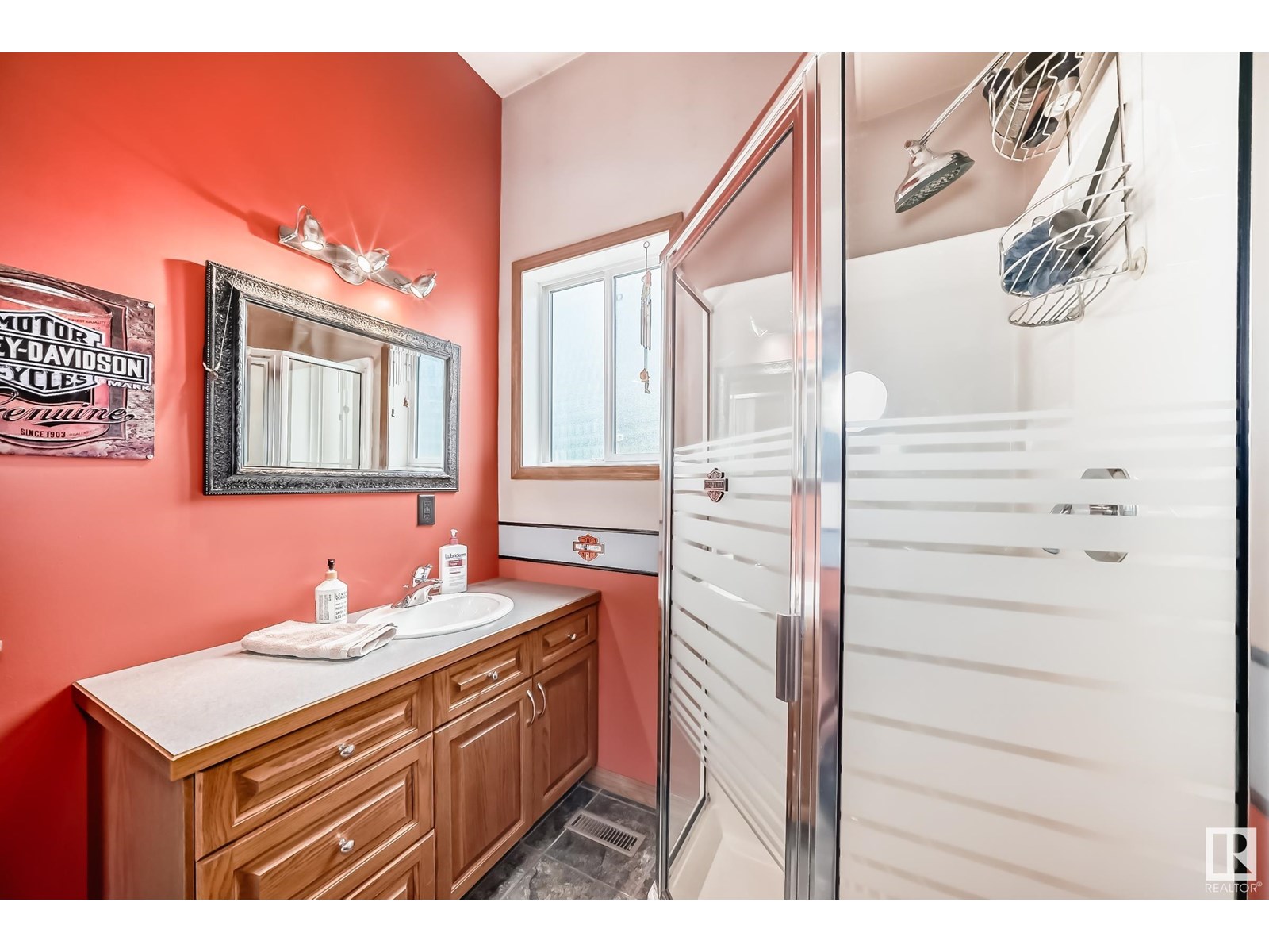 Photo 39 of 18403 25 St Ne, Edmonton AB