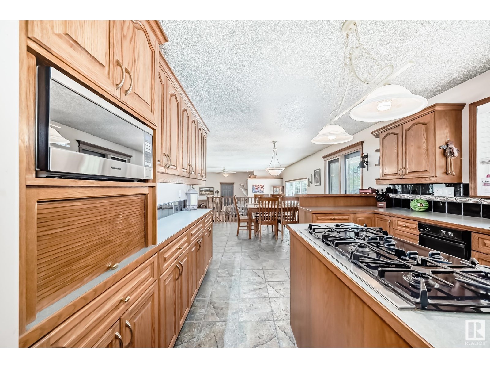 Photo 7 of 18403 25 St Ne, Edmonton AB