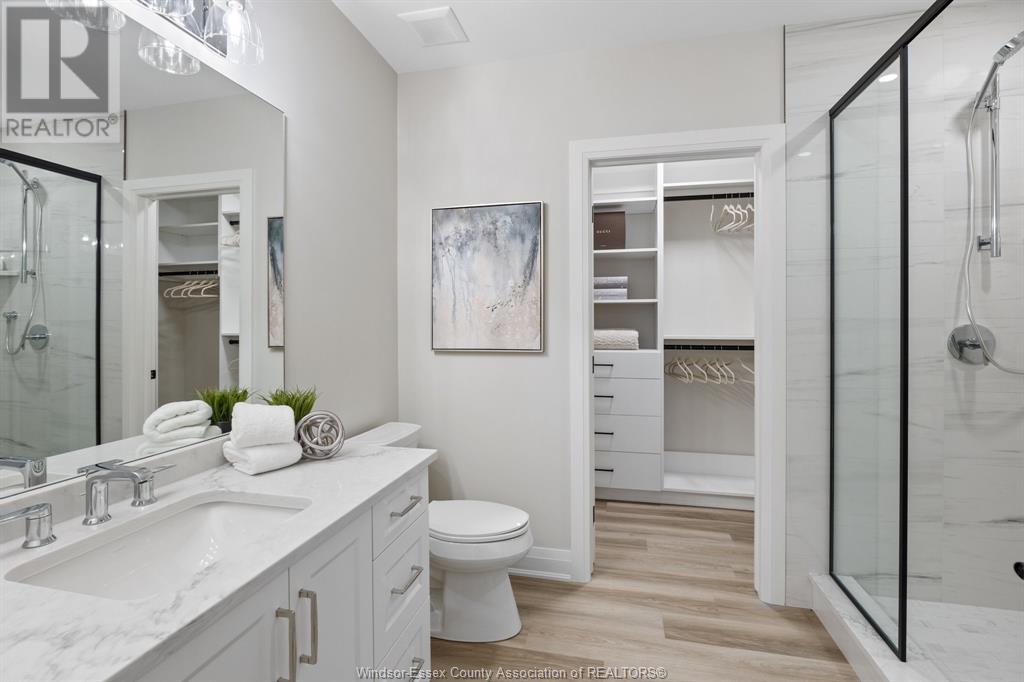 Photo 6 of 1855 Wyoming Unit 204, Lasalle ON