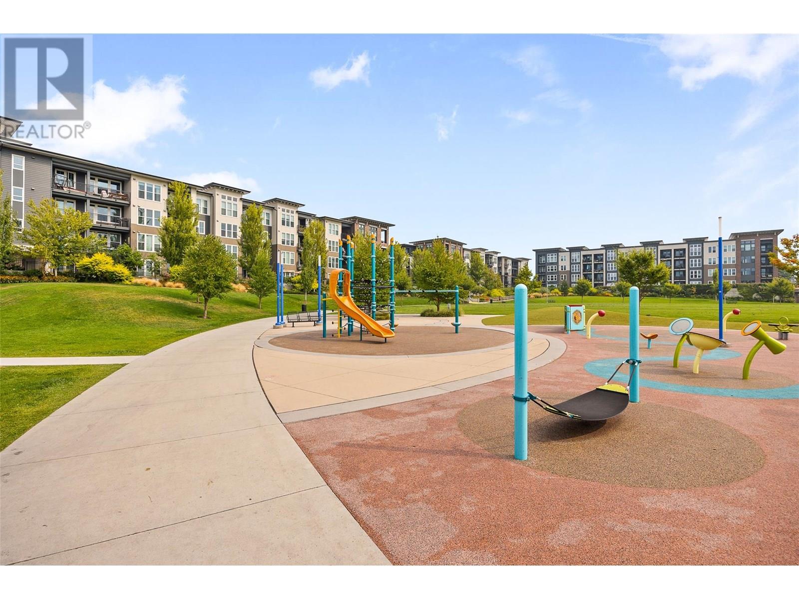 204 555 Rowcliffe Avenue, Kelowna