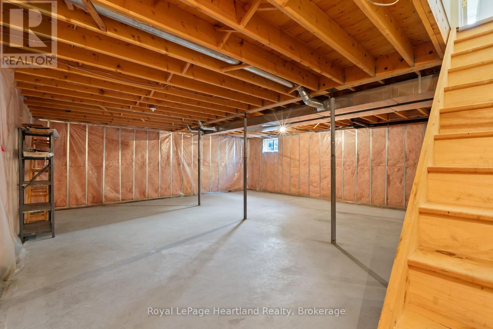 Photo 2 of 214 Margaret Street S, Minto ON