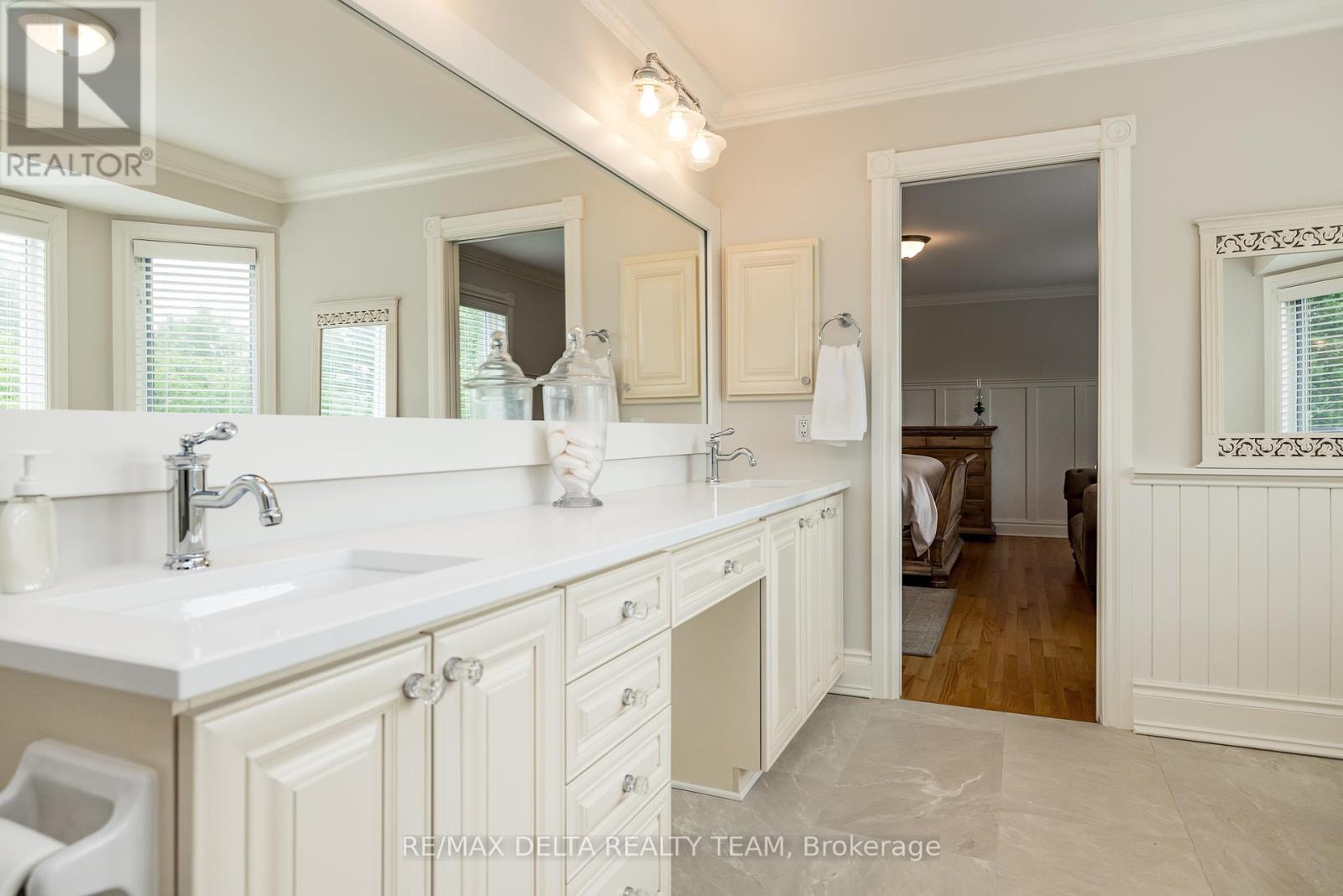 Photo 39 of 1779 Heatherstone Crescent, Ottawa ON