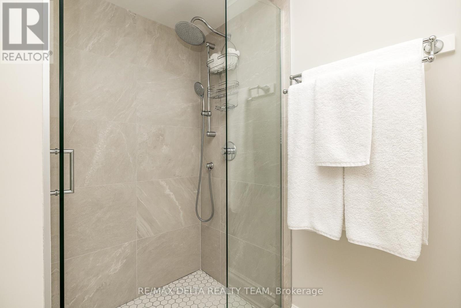 Photo 21 of 1779 Heatherstone Crescent, Ottawa ON