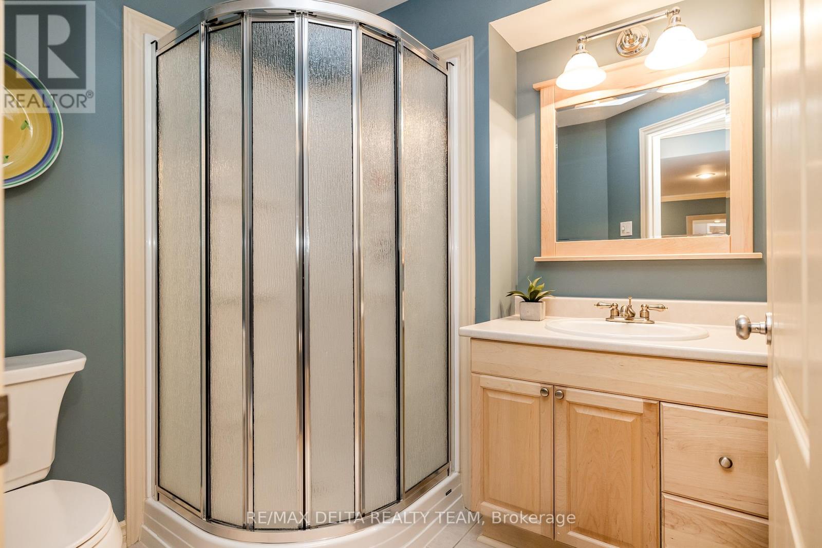 Photo 12 of 1779 Heatherstone Crescent, Ottawa ON