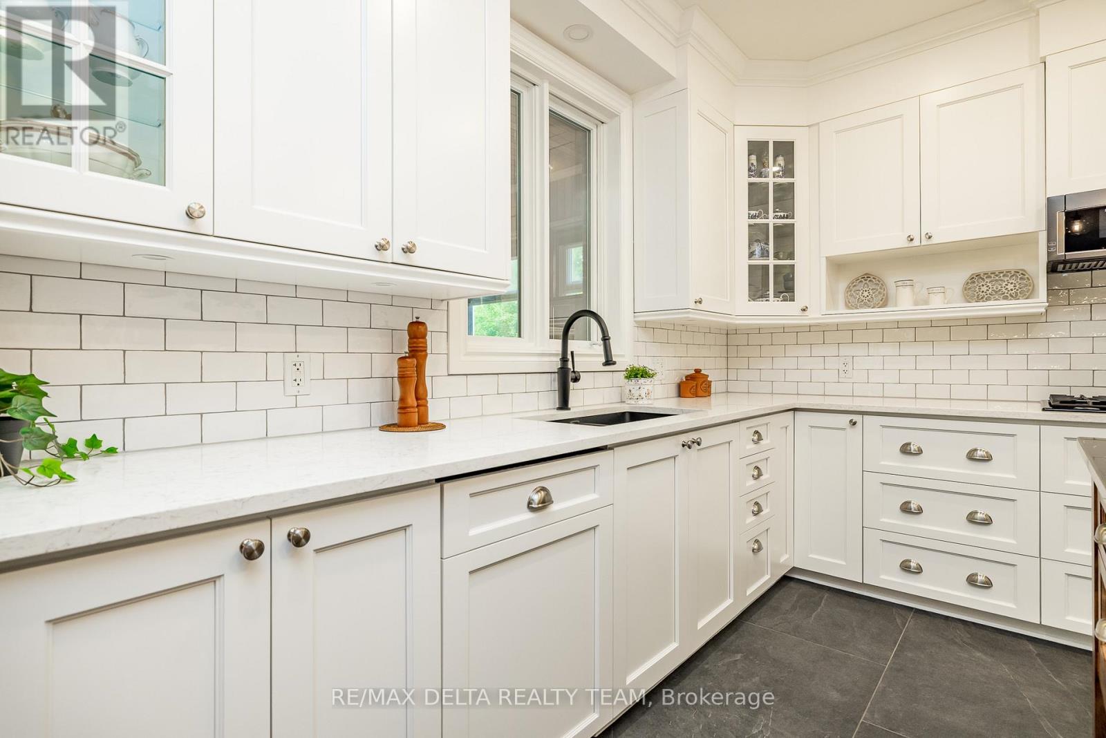 Photo 42 of 1779 Heatherstone Crescent, Ottawa ON