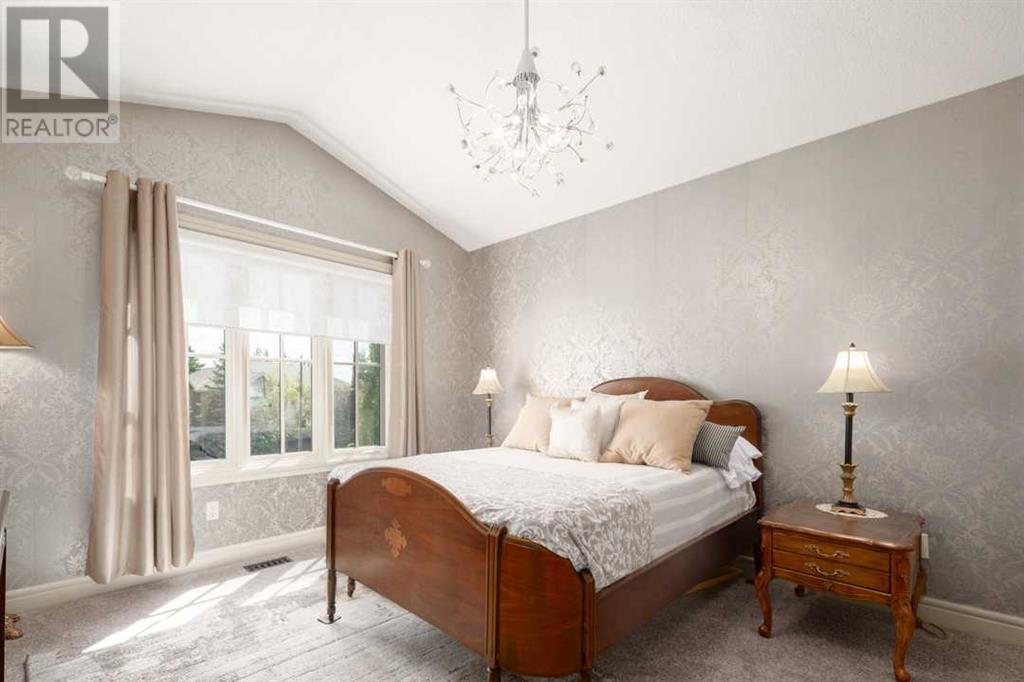 Single Family House for Sale in  Spring Valley Place SW Springbank Hill Calgary 