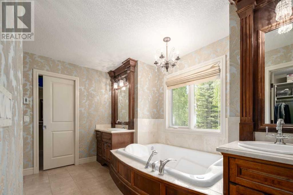 Single Family House for Sale in  Spring Valley Place SW Springbank Hill Calgary 