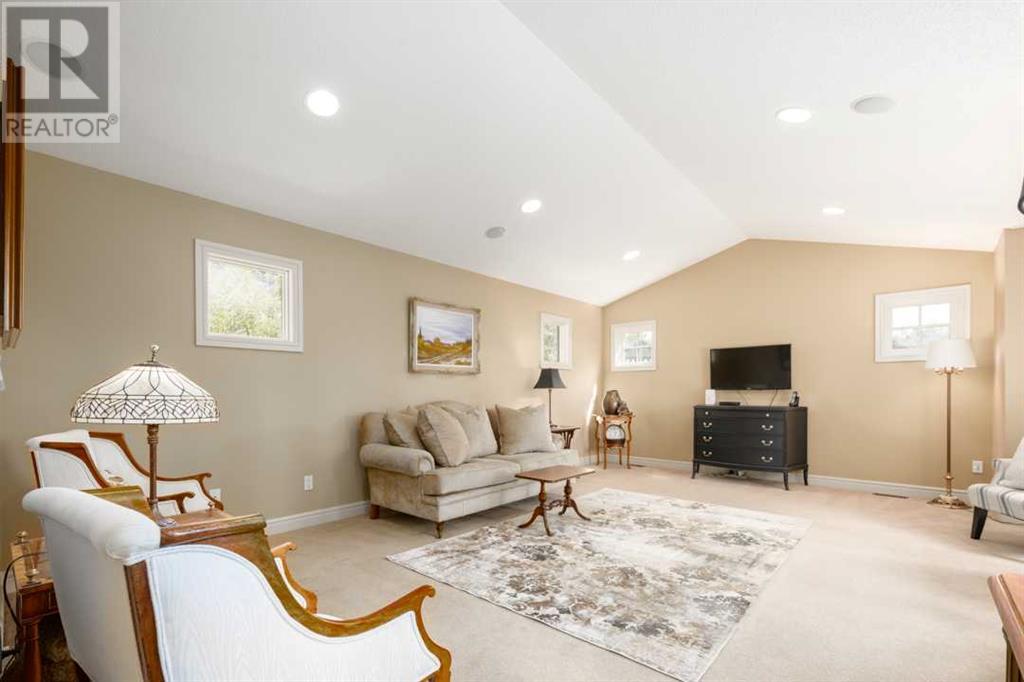 Single Family House for Sale in  Spring Valley Place SW Springbank Hill Calgary 