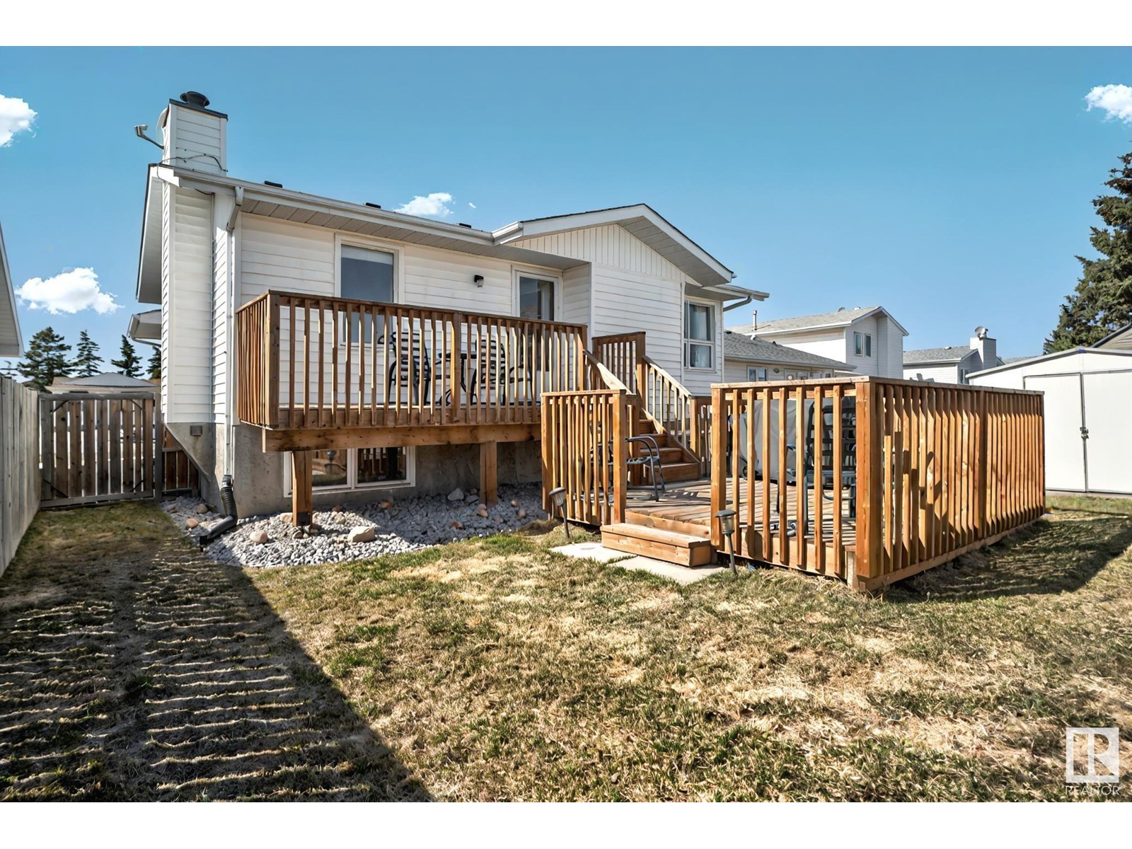 Photo 44 of 17419 96 St Nw Nw, Edmonton AB
