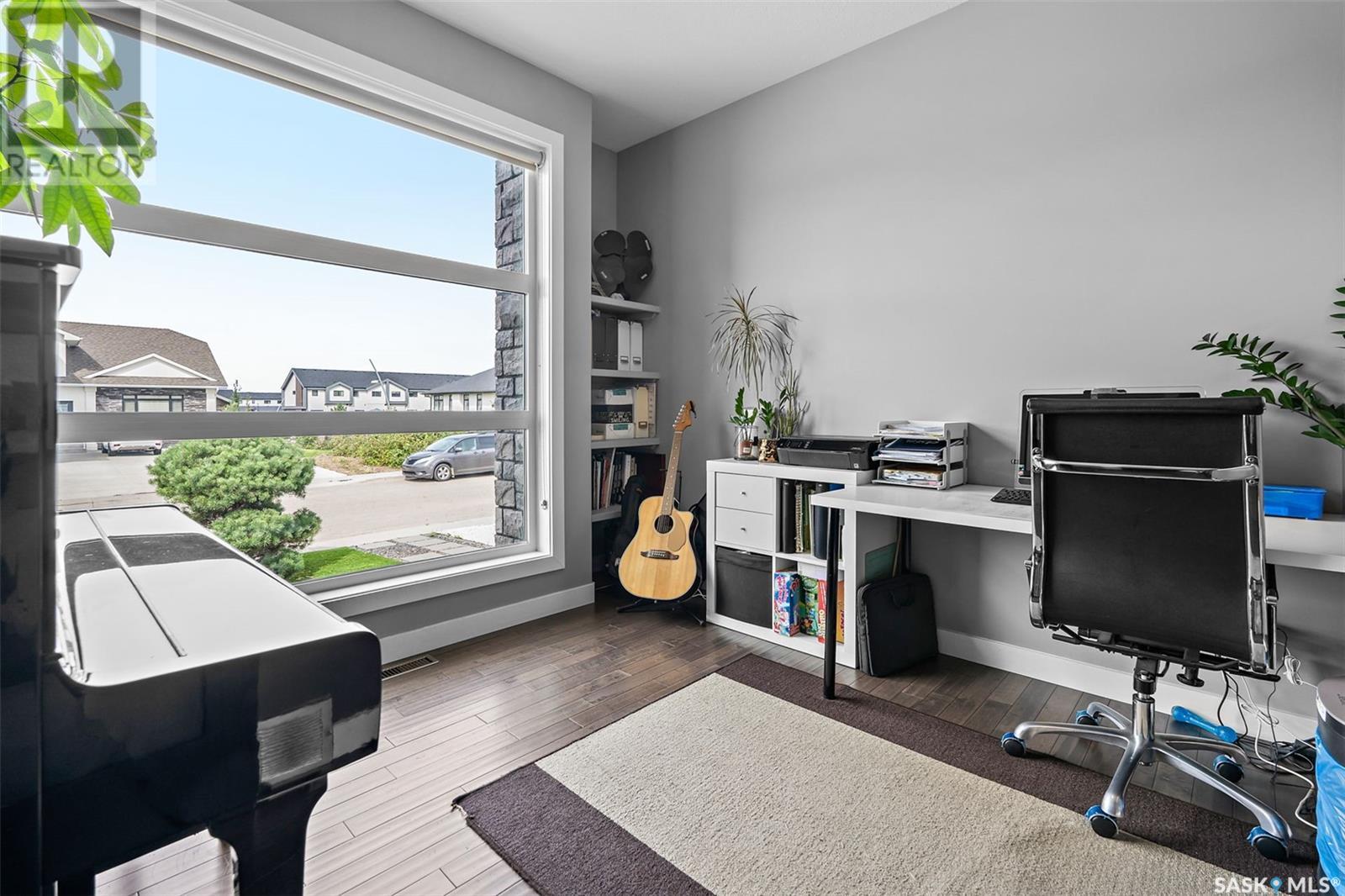 Single Family House 2 Level for Sale in  Johns ROAD Saskatoon 