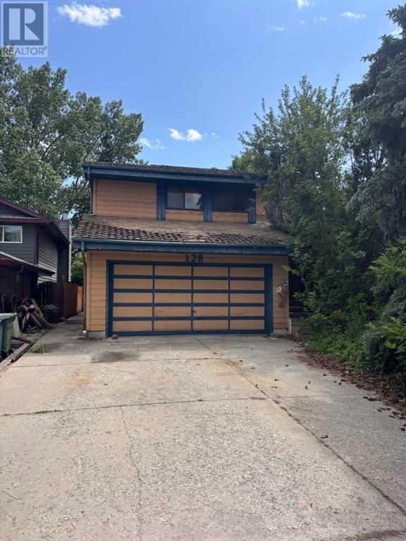 128 Deermoss Crescent SE, Calgary, Alberta
