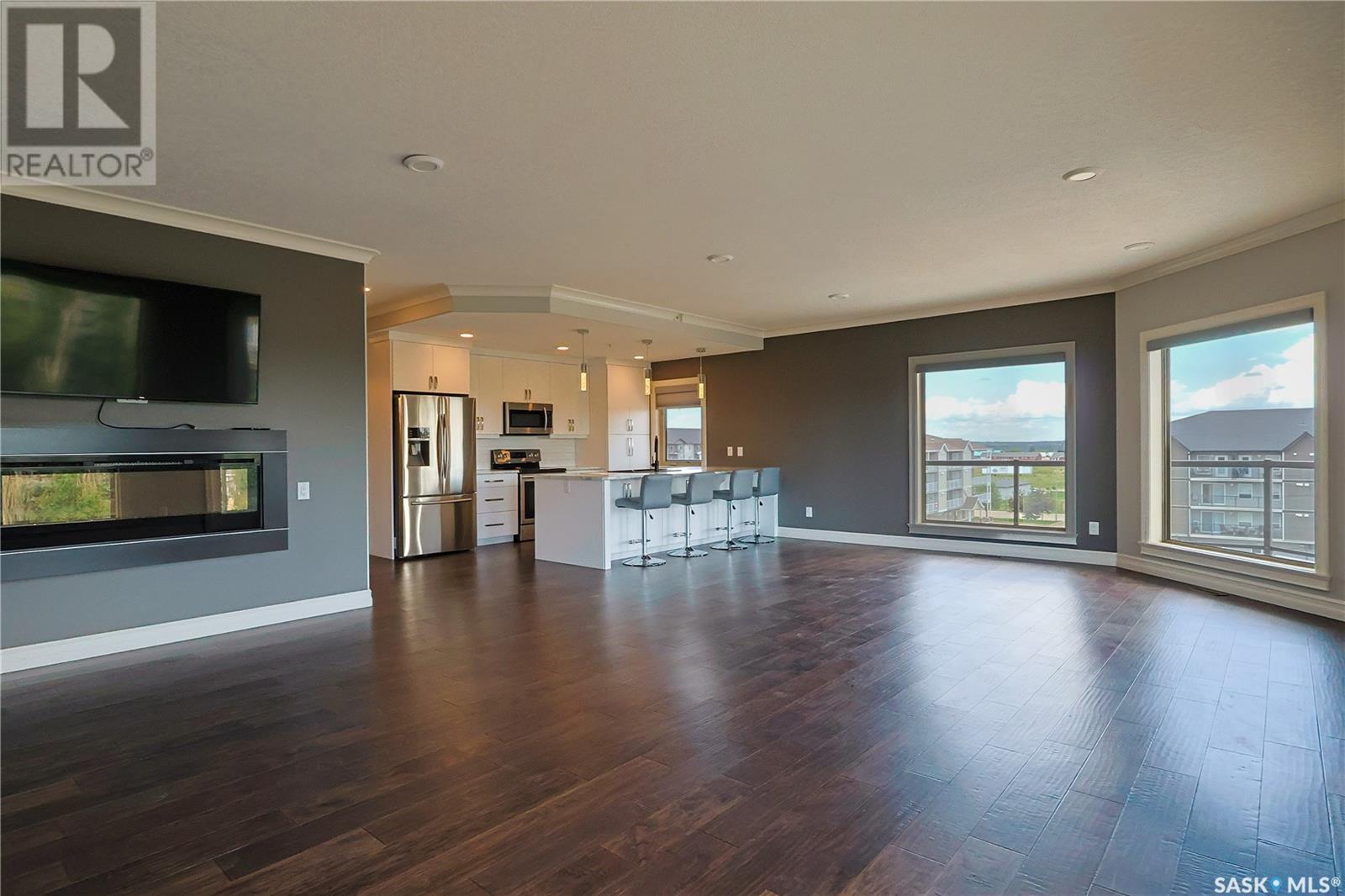 Photo 6 of 308 2800 Lakeview Drive, Prince Albert SK
