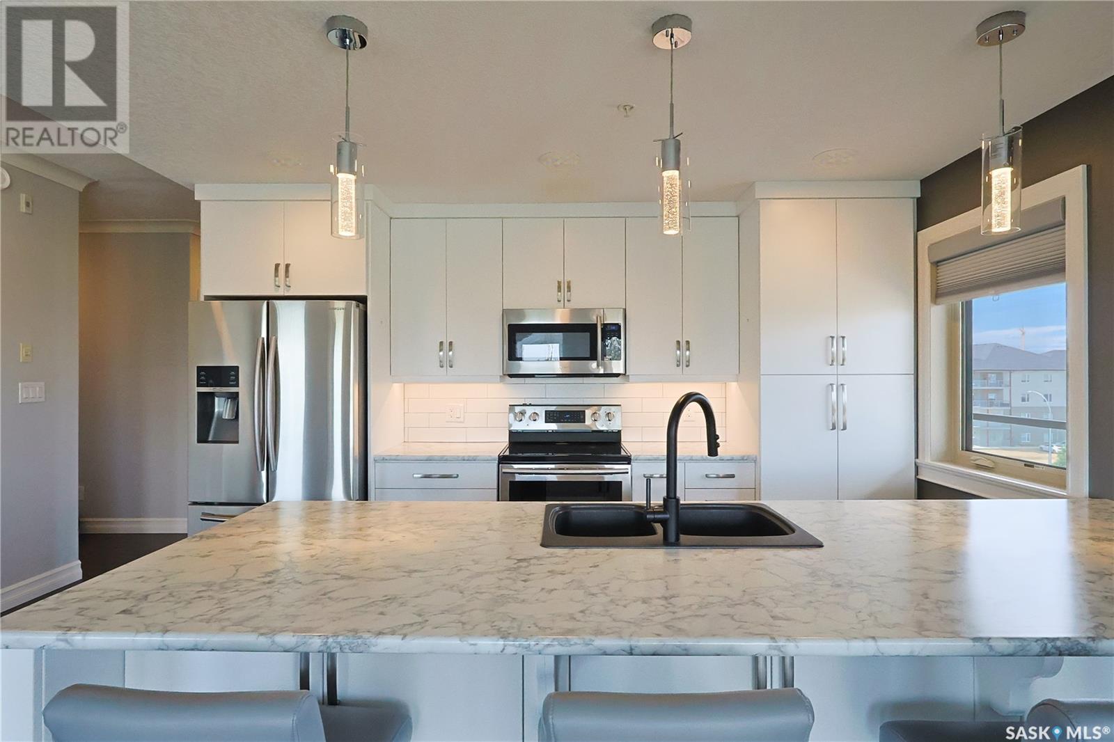 Photo 11 of 308 2800 Lakeview Drive, Prince Albert SK