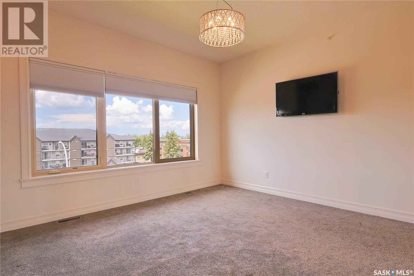 Photo 14 of 308 2800 Lakeview Drive, Prince Albert SK